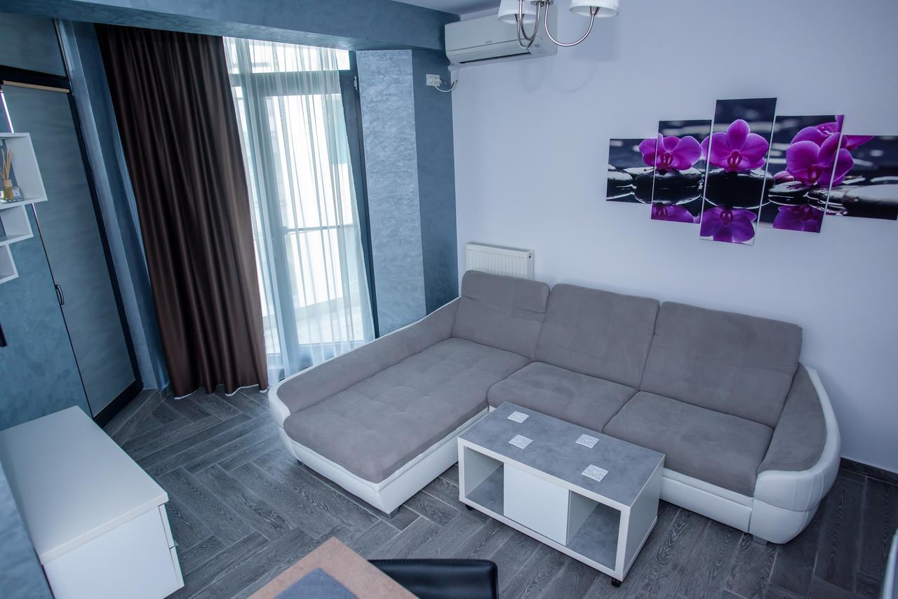 Constantinos Apartment Mamaia Nord Năvodari Eksteriør billede