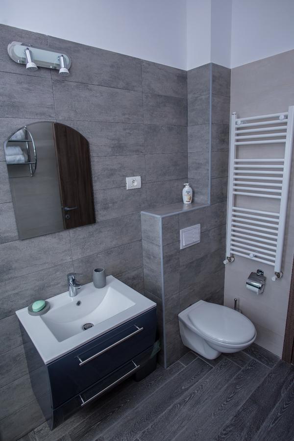 Constantinos Apartment Mamaia Nord Năvodari Eksteriør billede