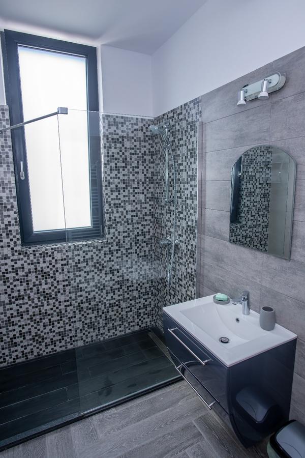 Constantinos Apartment Mamaia Nord Năvodari Eksteriør billede